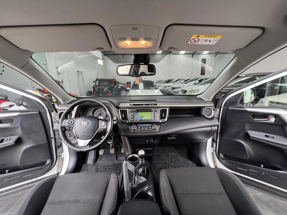 Toyota RAV4 2014 foto 3