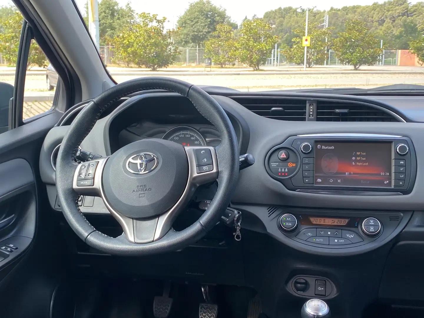 Foto Toyota Yaris