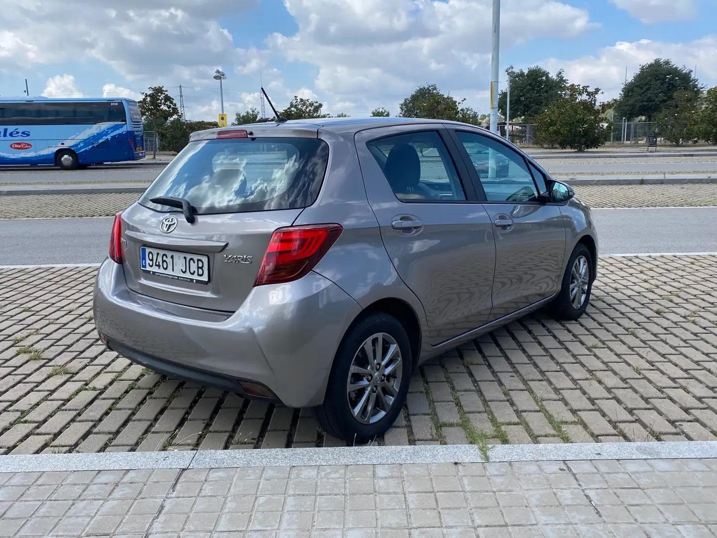 Foto Toyota Yaris