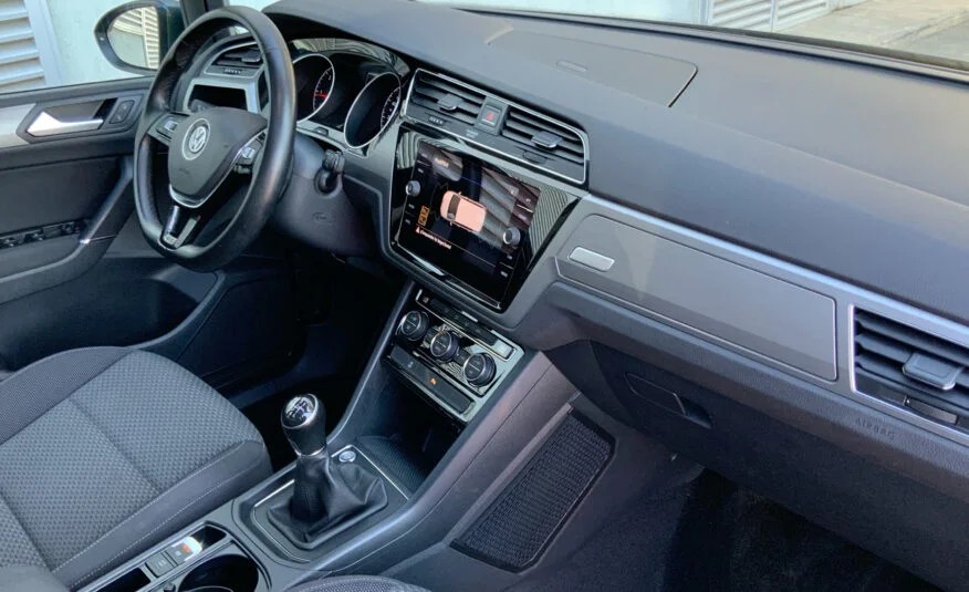 Volkswagen Touran 2019 foto 4